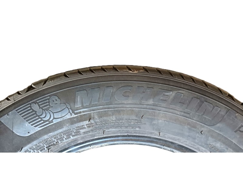 Recambio de neumatico para » otros... modelos referencia OEM IAM 215/65 R17 103V 2 MICHELIN