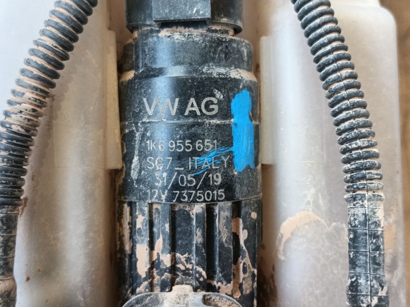 Recambio de deposito limpia para seat leon (5f1) 2.0 tdi referencia OEM IAM   