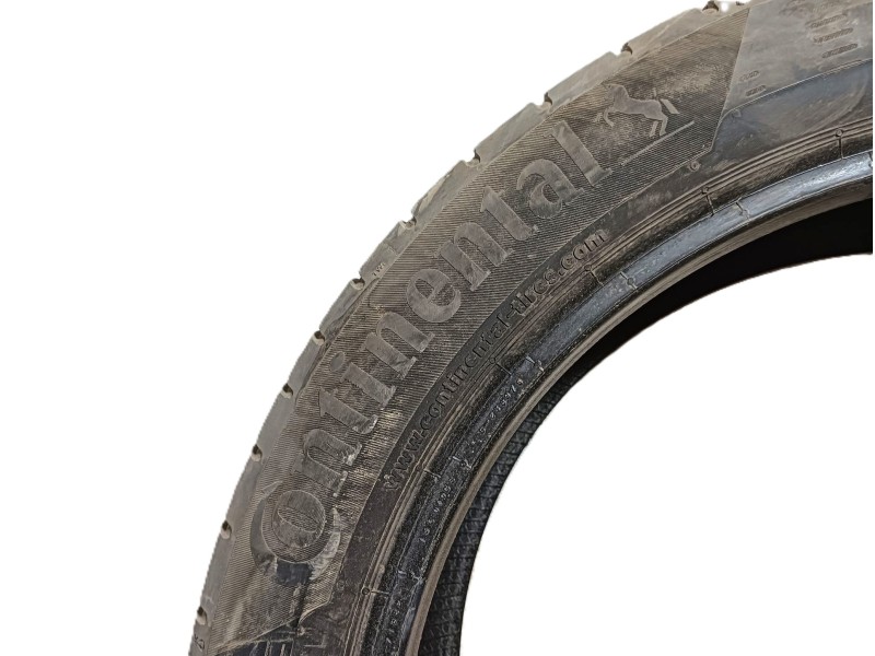 Recambio de neumatico para » otros... modelos referencia OEM IAM 195/55 R20 95H 2 CONTINENTAL