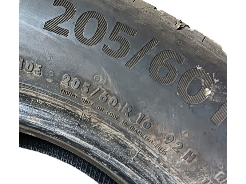 Recambio de neumatico para » otros... modelos referencia OEM IAM 205/60 R16 92H 2 CONTINENTAL