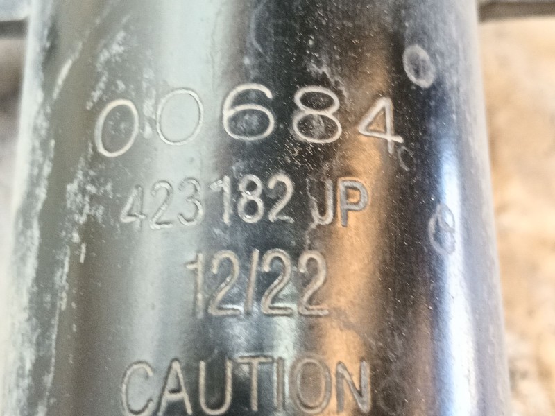 Recambio de amortiguador delantero derecho para renault kangoo / grand kangoo ii (kw0/1_) 1.5 dci 90 (kw05, kw08, kw0g, kw11) re