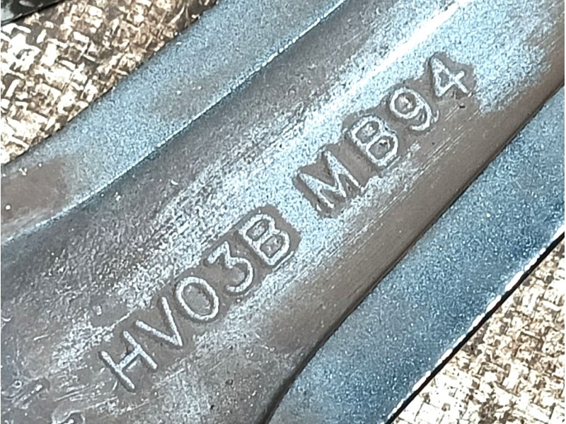 Recambio de llanta para nissan qashqai ii (j11, j11_) 1.5 dci referencia OEM IAM HV03BMB94 ET40 18x7J