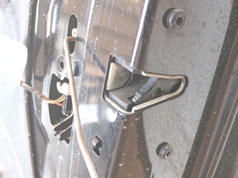 Recambio de puerta trasera derecha para bmw 1 (f20) 118 i referencia OEM IAM 41527284516  