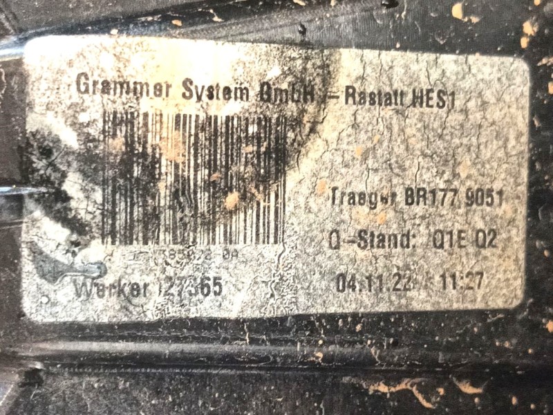 Recambio de apoyabrazos central para mercedes-benz cla (c118) cla 180 (118.384) referencia OEM IAM   