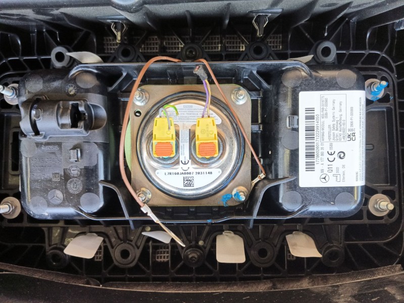 Recambio de salpicadero para mercedes-benz cla (c118) cla 180 (118.384) referencia OEM IAM   