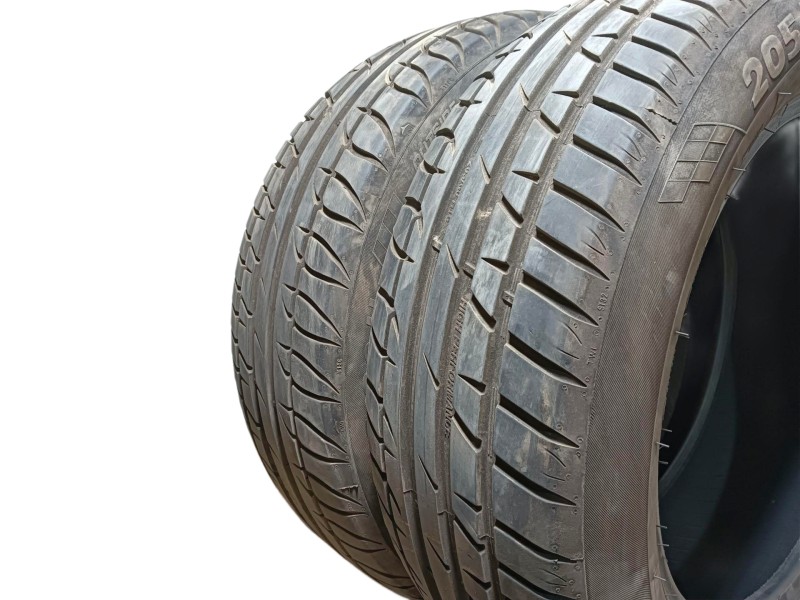 Recambio de neumatico para » otros... modelos referencia OEM IAM 205/60 R16 92H 2 TAURUS
