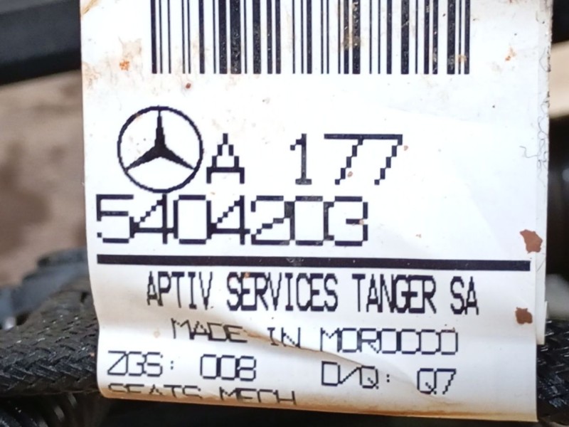 Recambio de asiento delantero derecho para mercedes-benz cla (c118) cla 180 (118.384) referencia OEM IAM   