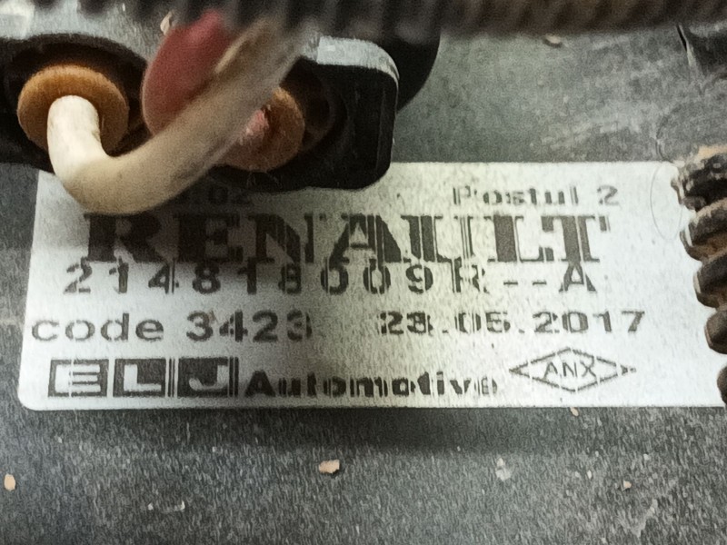 Recambio de electroventilador para renault captur i (j5_, h5_) 1.2 tce 120 referencia OEM IAM 214818009R  