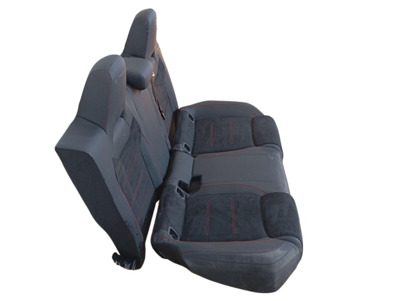 Recambio de asientos traseros para mercedes-benz cla (c118) cla 180 (118.384) referencia OEM IAM  3953184A 