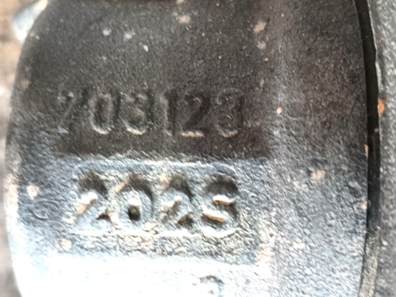 Recambio de pinza freno delantera derecha para bmw x4 (f26) xdrive 35 d referencia OEM IAM   