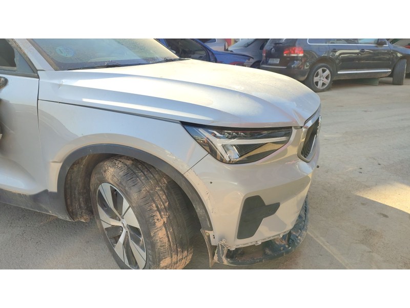 volvo xc40 (536) del año 2024