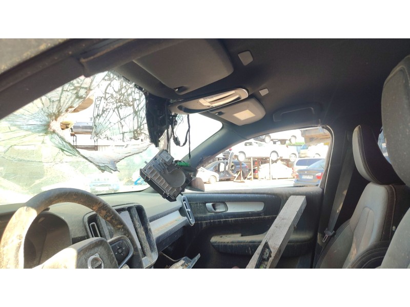 volvo xc40 (536) del año 2024