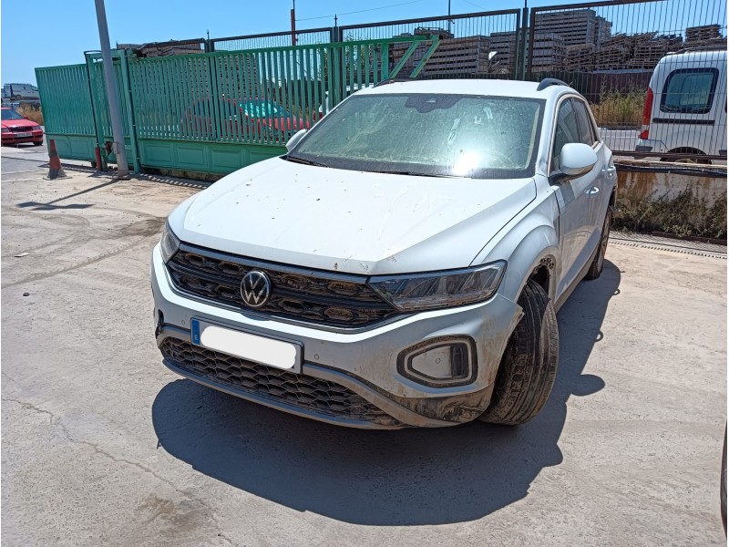 volkswagen t-roc (a11, d11) del año 2023