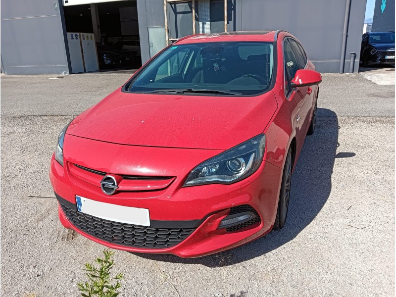 opel astra j sports tourer (p10) del año 2014