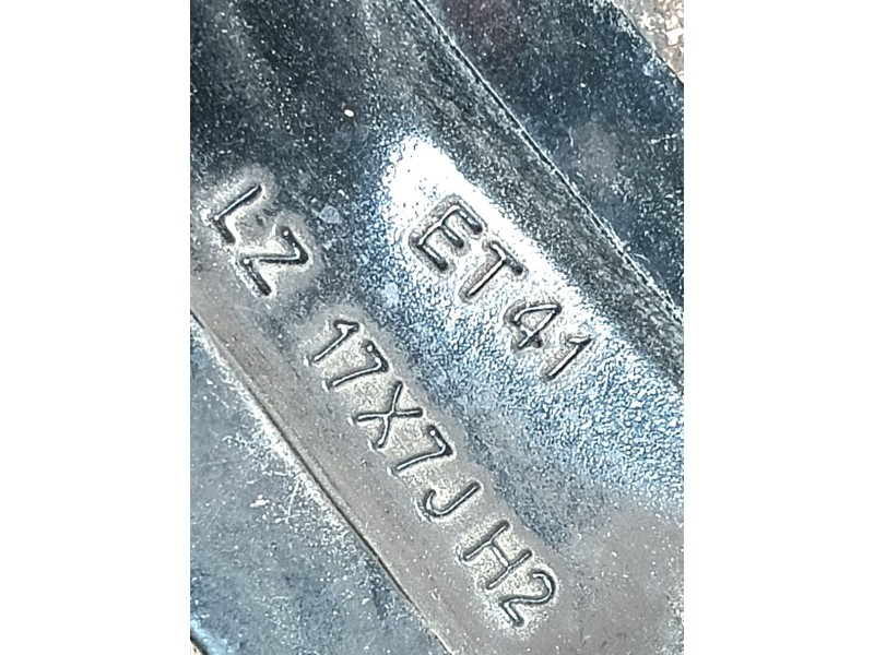 Recambio de llanta para mg mg zs suv (azs1) 1.5 vti referencia OEM IAM 11513291 ET41 17x7J