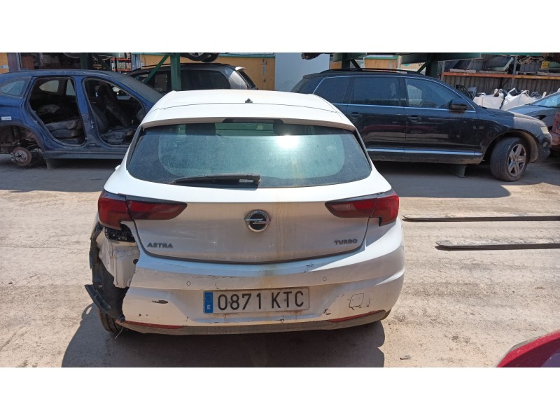 opel astra k (b16) del año 2019