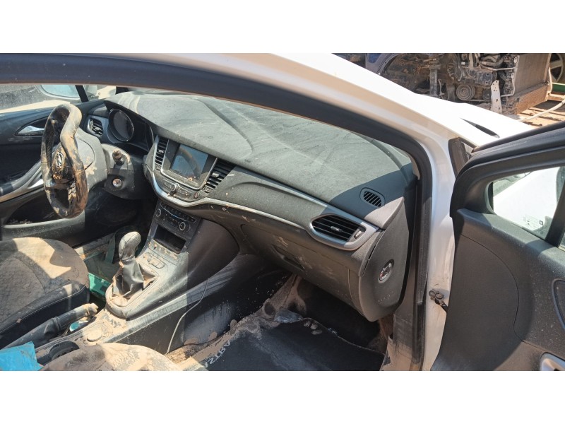 opel astra k (b16) del año 2019