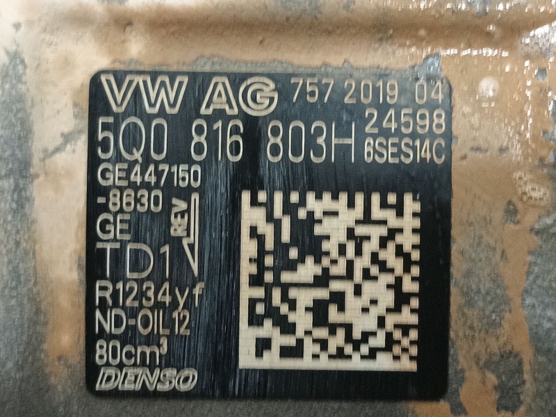 Recambio de compresor aire acondicionado para seat leon (5f1) 2.0 tdi referencia OEM IAM   