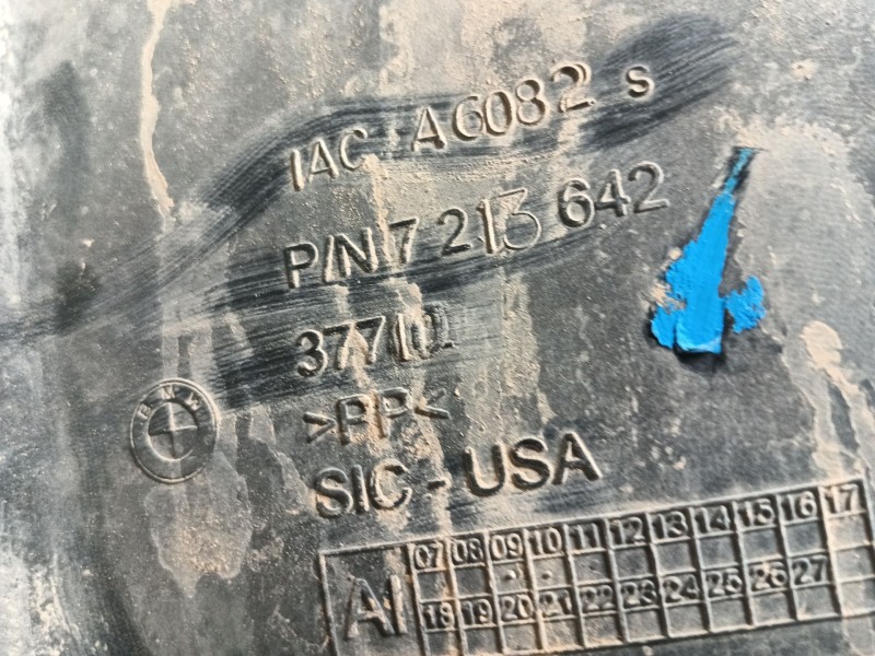 Recambio de paso de rueda delantero derecho para bmw x4 (f26) xdrive 35 d referencia OEM IAM 51717213642 721364237710 