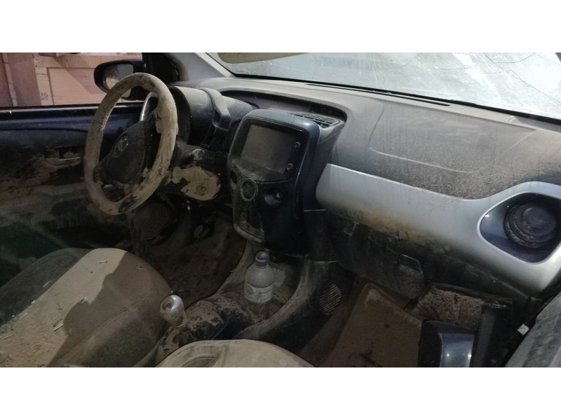 toyota aygo (_b4_) del año 2016