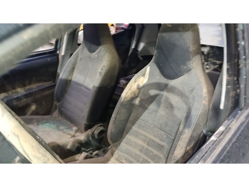 toyota aygo (_b4_) del año 2016