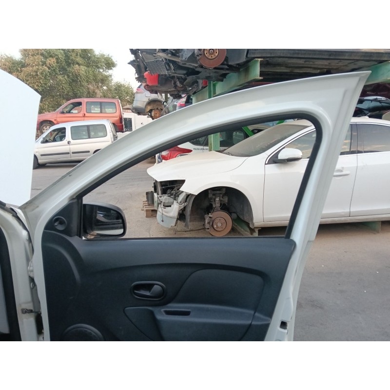 Recambio de elevalunas delantero derecho para dacia sandero ii (b8_) 1.2 referencia OEM IAM 807209299R  