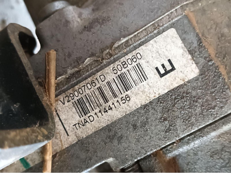 Recambio de bomba direccion para peugeot 3008 i monospace (0u_) 1.6 hdi referencia OEM IAM  V29007061D 