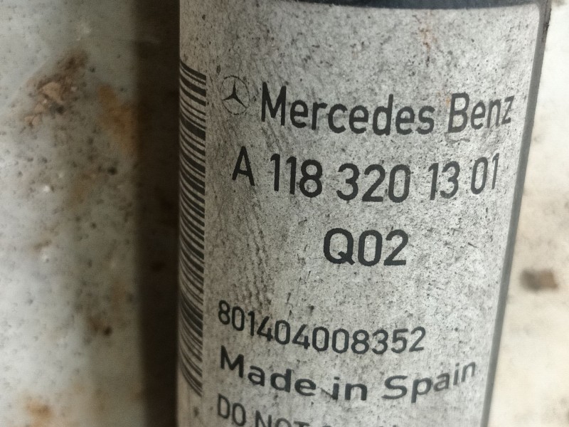 Recambio de amortiguador trasero derecho para mercedes-benz cla (c118) cla 180 (118.384) referencia OEM IAM A1183201301 80140400