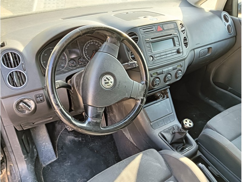 volkswagen golf v (1k1) del año 2005