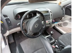 kia cee´d sw (ed) del año 2008 2
