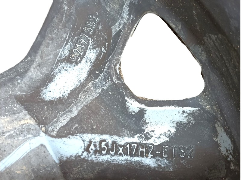 Recambio de llanta para jeep avenger (j2) electric referencia OEM IAM 52197382 ET32 6.5Jx17