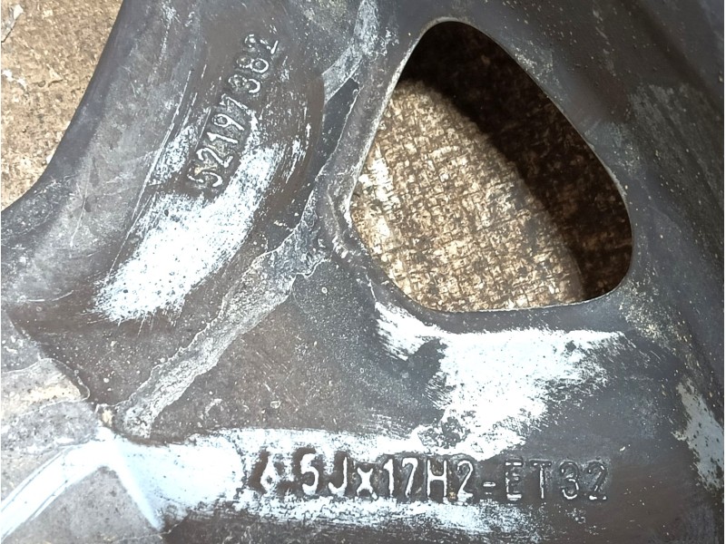 Recambio de llanta para jeep avenger (j2) electric referencia OEM IAM 52197382 ET32 6.5Jx17