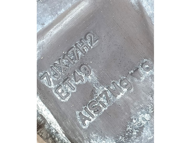 Recambio de llanta para seat leon (5f1) 1.4 tsi referencia OEM IAM 5F0601025T ET49 7Jx17