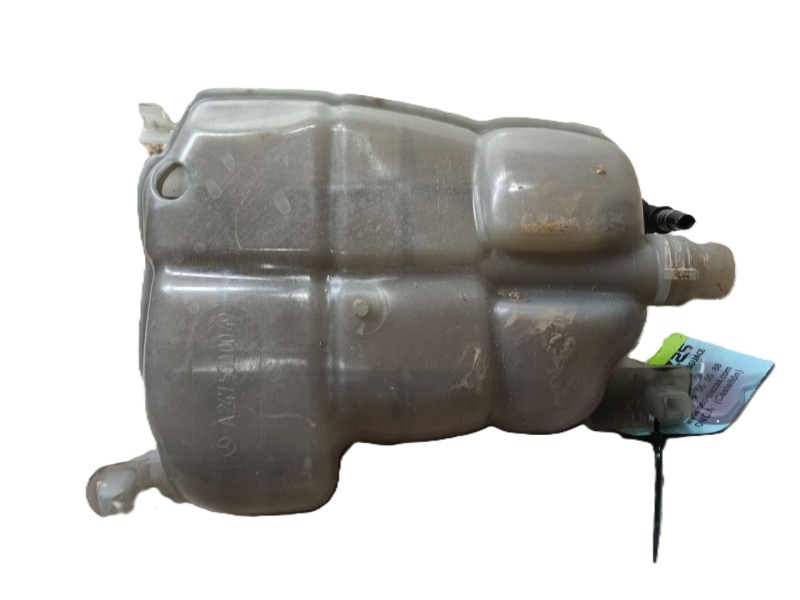 Recambio de deposito expansion para mercedes-benz cla (c118) cla 180 (118.384) referencia OEM IAM A2475000049  