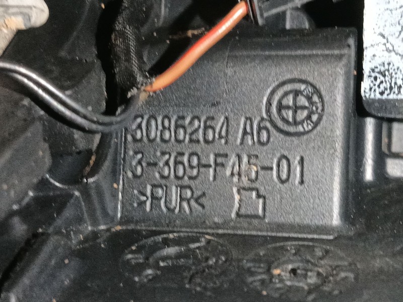 Recambio de volante para bmw x1 (f48) sdrive 18 d referencia OEM IAM   