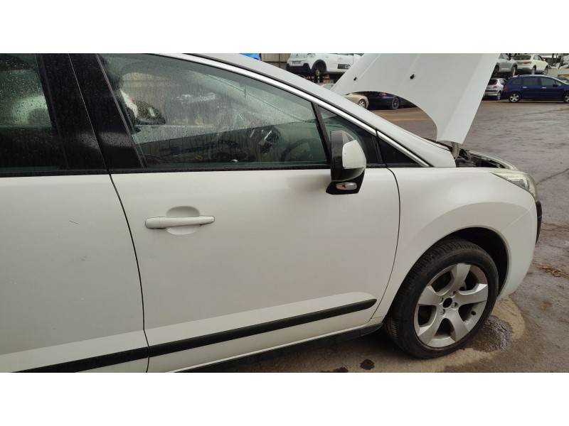 Recambio de puerta delantera derecha para peugeot 3008 i monospace (0u_) 1.6 vti referencia OEM IAM   