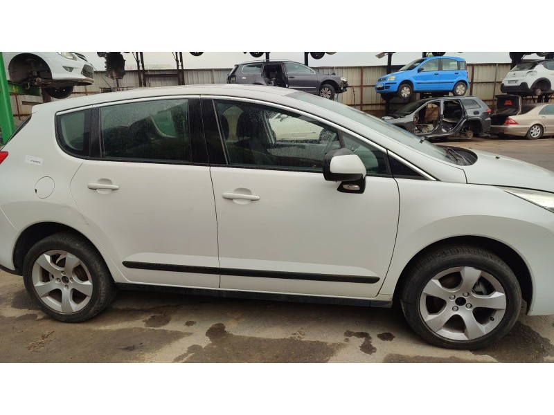 peugeot 3008 i monospace (0u_) del año 2011