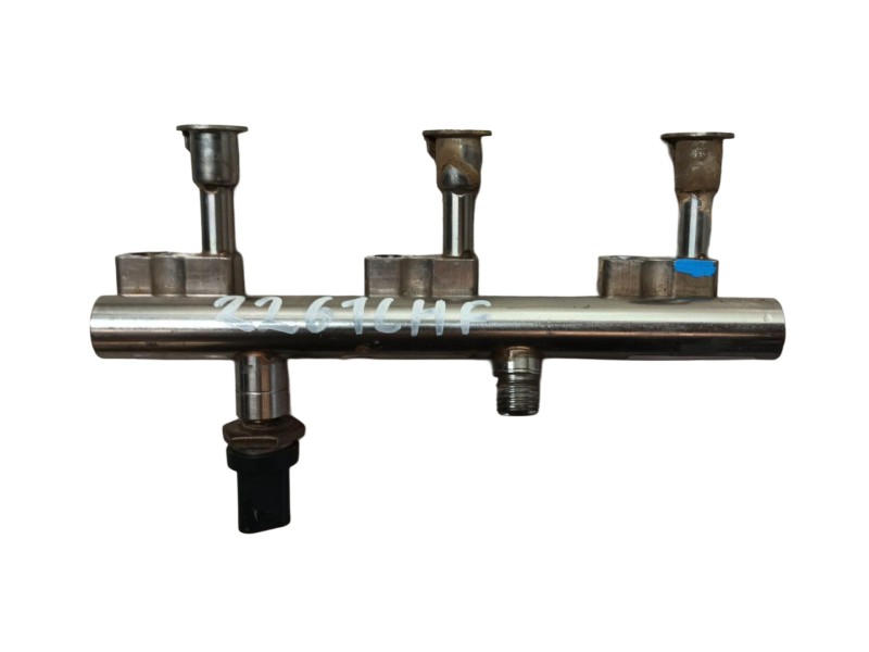 Recambio de rampa inyectora para ford focus iv (hn) 1.0 ecoboost referencia OEM IAM 2429556  