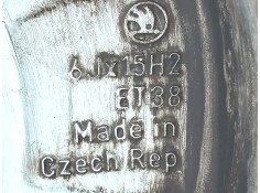 Recambio de llanta para skoda fabia iii (nj3) 1.0 referencia OEM IAM 5JA601025N ET38 6Jx15 2