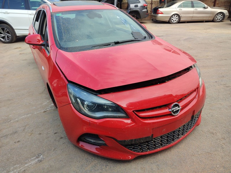 opel astra j sports tourer (p10) del año 2014