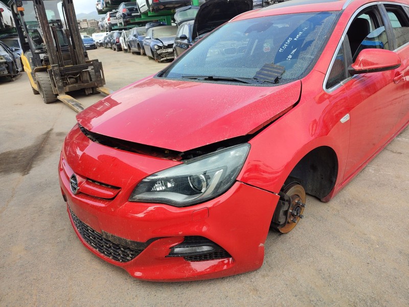 opel astra j sports tourer (p10) del año 2014
