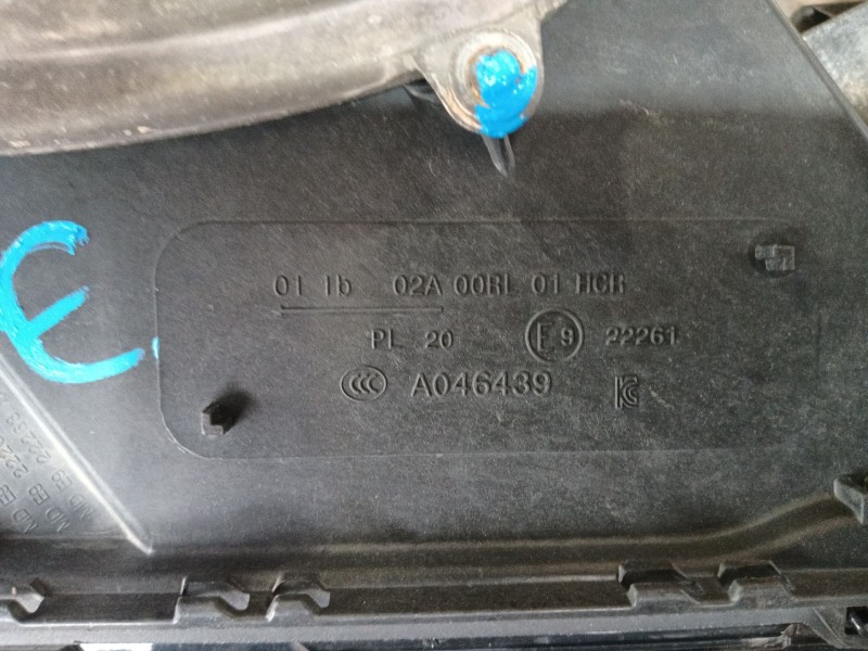 Recambio de faro derecho para bmw x1 (f48) sdrive 18 d referencia OEM IAM 63119477812 99017840ZM02 