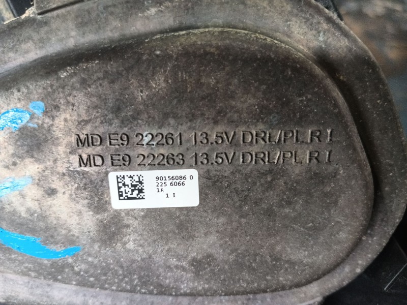 Recambio de faro derecho para bmw x1 (f48) sdrive 18 d referencia OEM IAM 63119477812 99017840ZM02 