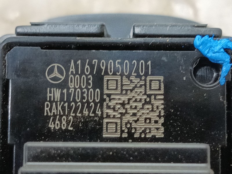 Recambio de mando elevalunas trasero izquierdo para mercedes-benz cla (c118) cla 180 (118.384) referencia OEM IAM A1679050201905