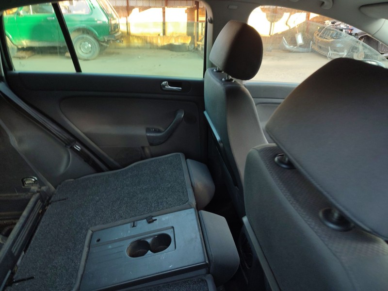 volkswagen golf v (1k1) del año 2005