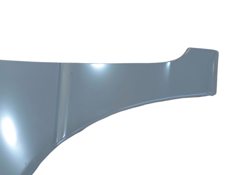 Recambio de aleta delantera izquierda para kia carens ii monospace (fj) 1.8 referencia OEM IAM 0K2CA52211  