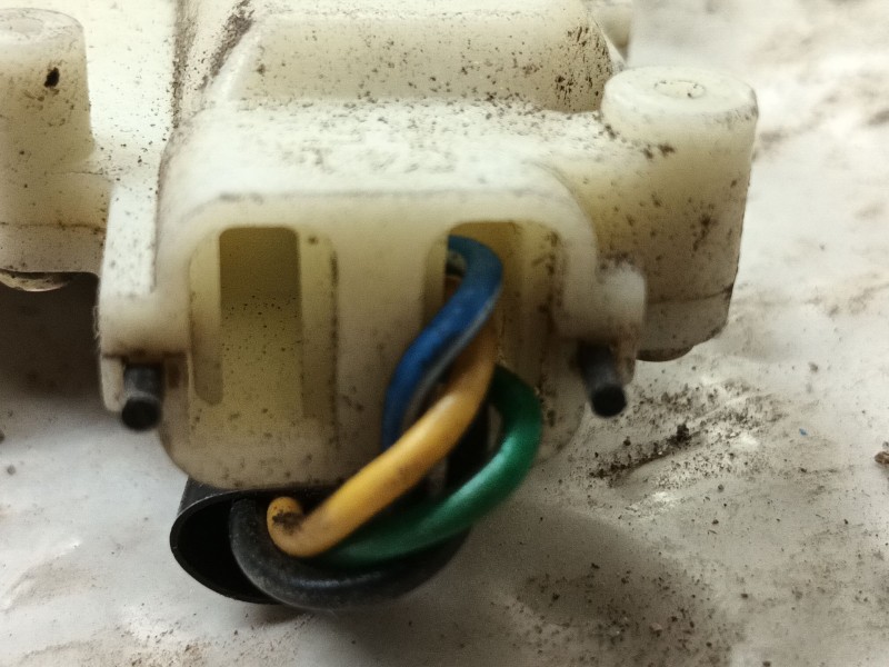 Recambio de cerradura puerta trasera izquierda para ford ranger (eq) extrakabine 4x4 referencia OEM IAM 4380930 XM34E26413CA 