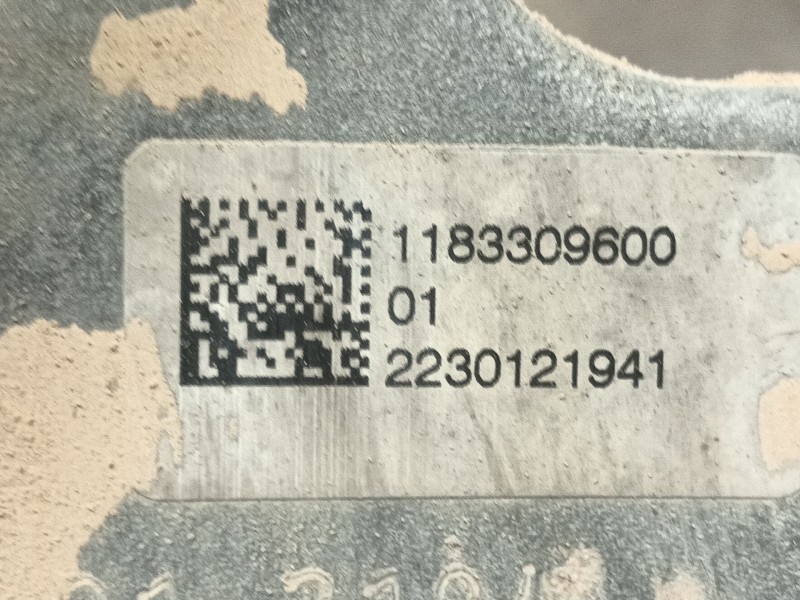 Recambio de brazo suspension inferior delantero derecho para mercedes-benz cla (c118) cla 180 (118.384) referencia OEM IAM A1183