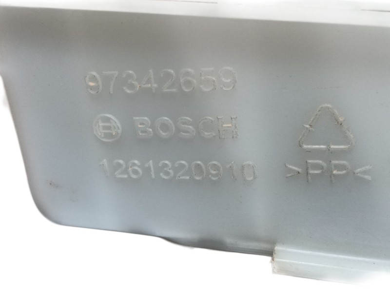 Recambio de abs para byd seal u referencia OEM IAM  TA3568010G4 