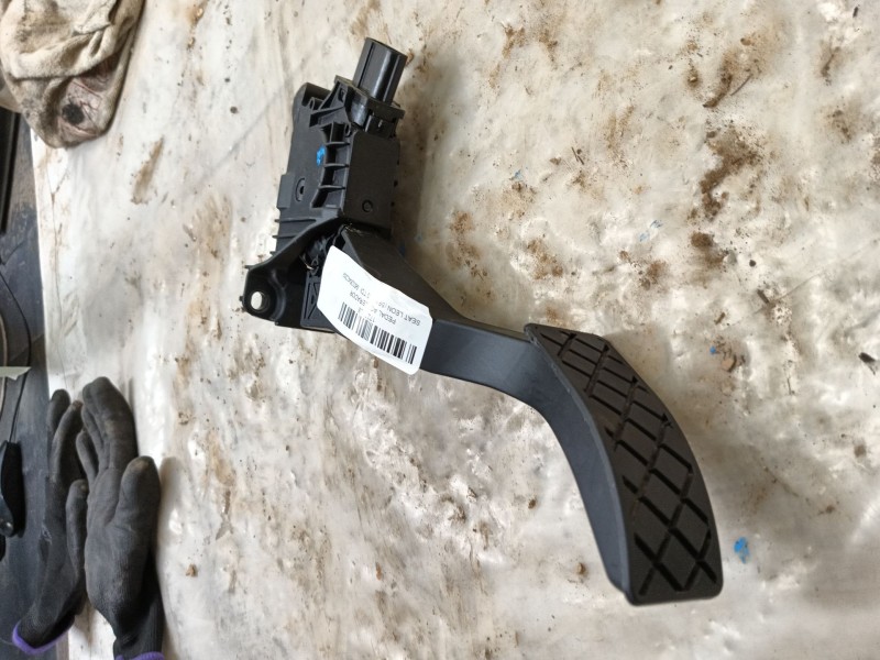 Recambio de pedal acelerador para seat leon (5f1) 2.0 tdi referencia OEM IAM 5Q1723503K 6PV01062181 